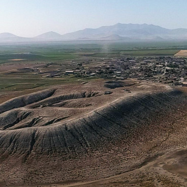 Yeni Bir Arkeolojik Kazı Tasarlamak: Türkmen-Karahöyük'ün Kayıp Şehri
